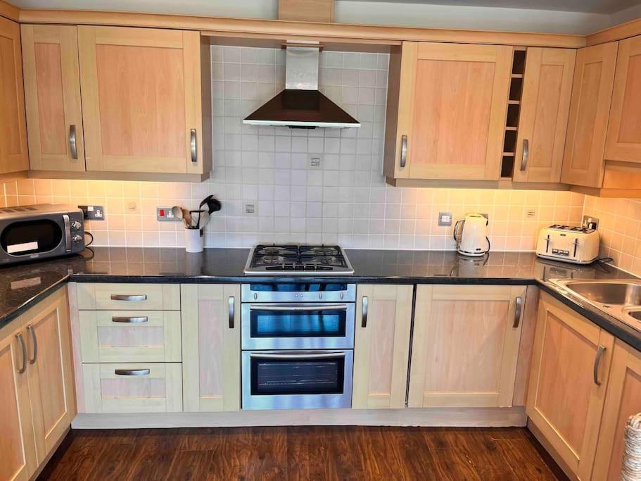 Apartment 2Bed With Pool & Sea View Apartment New Quay